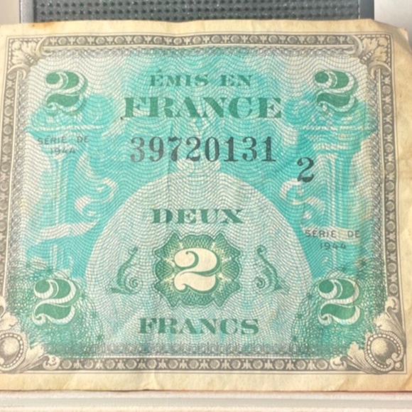 Two WW2 French 2 Franc 1944 (Currency) France Banknote WWII Note #205488950596 - Picture 6 of 6